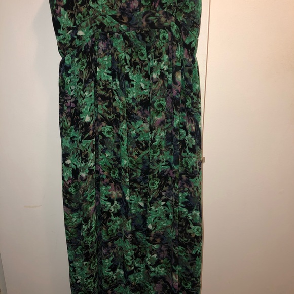 Mendocino floral dress - Picture 2 of 5